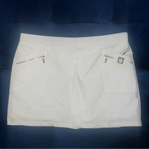 Anne Klein White Skort